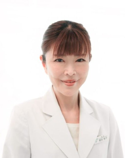 高槻市の皮膚科・美容皮膚科 野田皮フ科クリニック 医師 ／ 院長 野田 智子